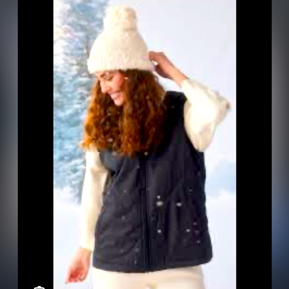 Socialite Black Quilted Vest NWOT